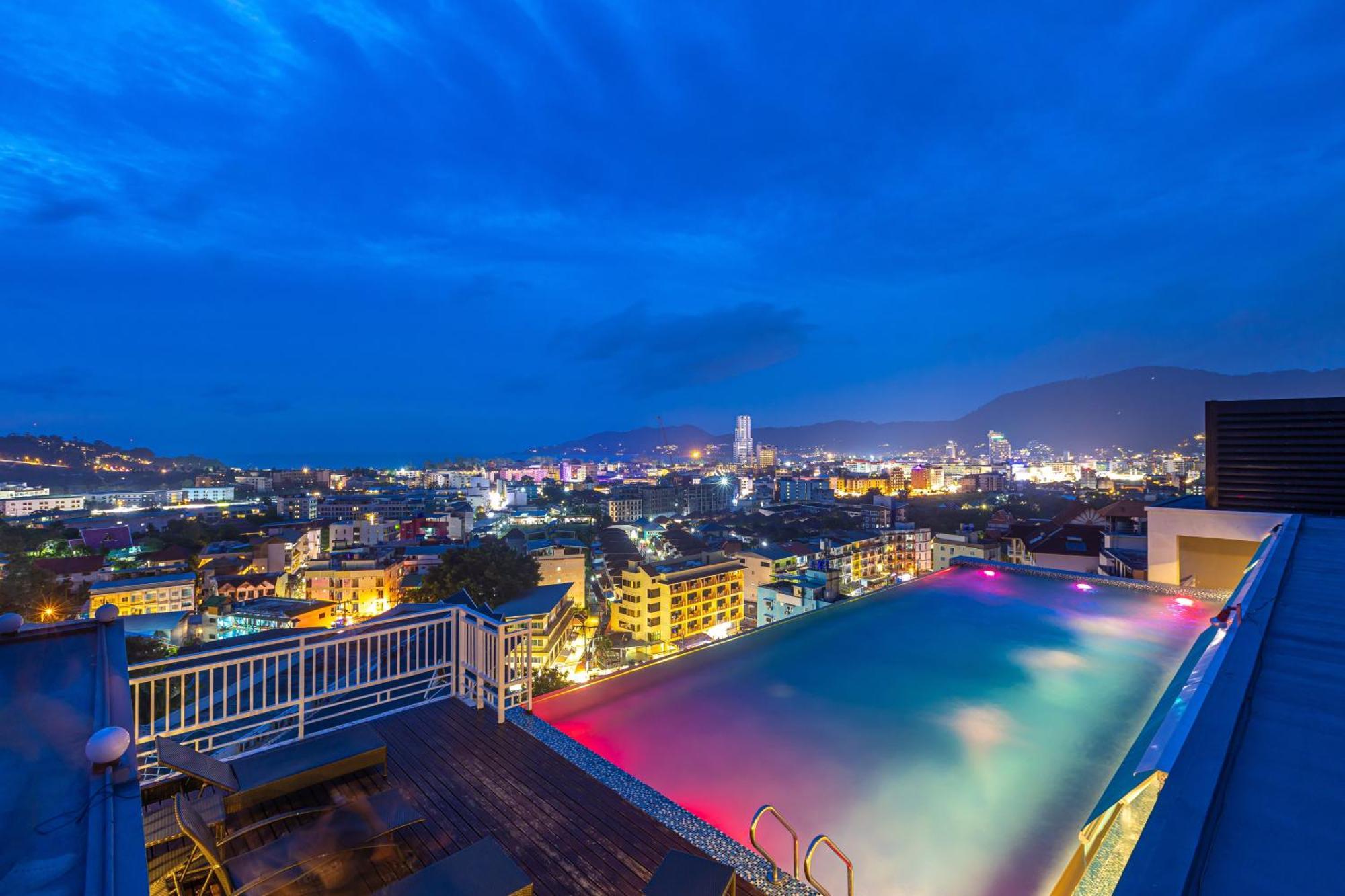 Kana Triple L Hotel Phuket普吉岛卡娜3L酒店 Patong Exterior photo